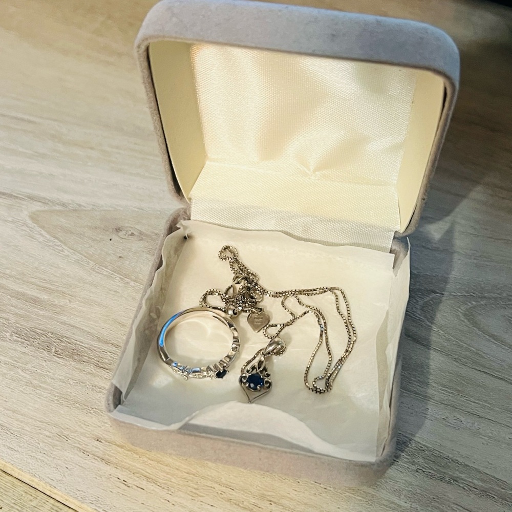 Shane Co. Sapphire ring & necklace